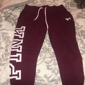maroon sweatpants